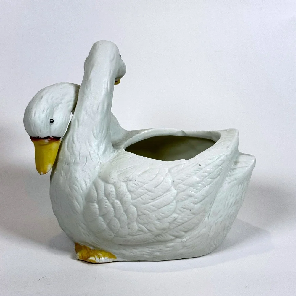 Vintage Double Duck White Cuddle Ducks Geese Figurine Planter Pot